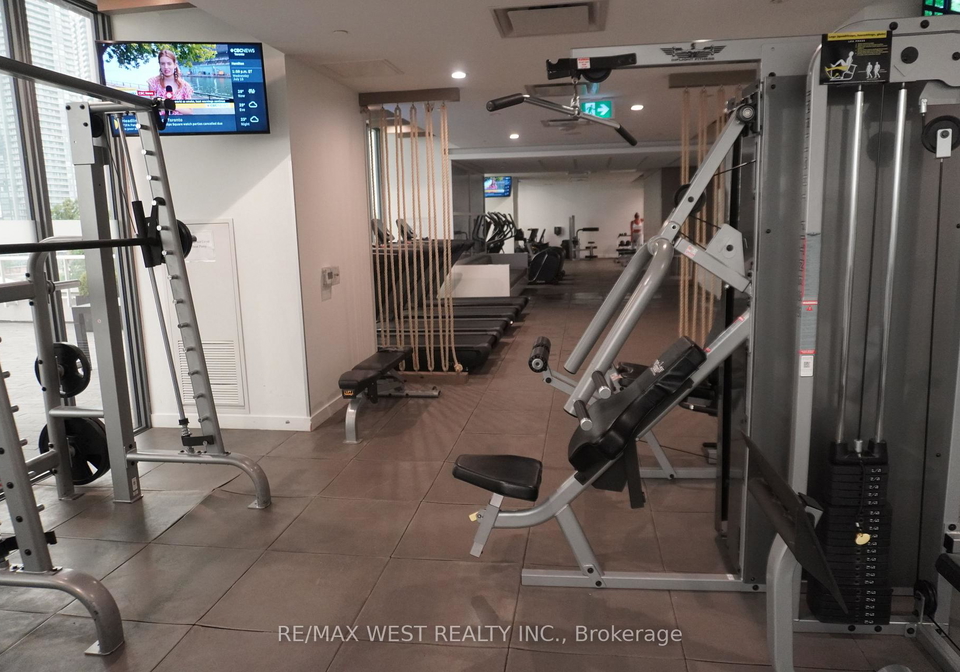70-annie-craig-drive-toronto-etobicoke-ontario-w13597764