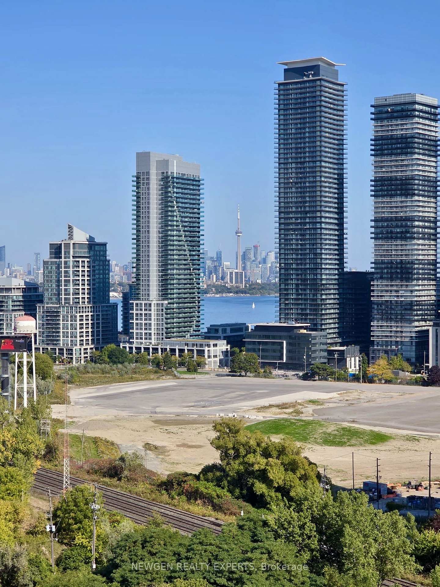 185-legion-road-n-toronto-etobicoke-ontario-w13597870