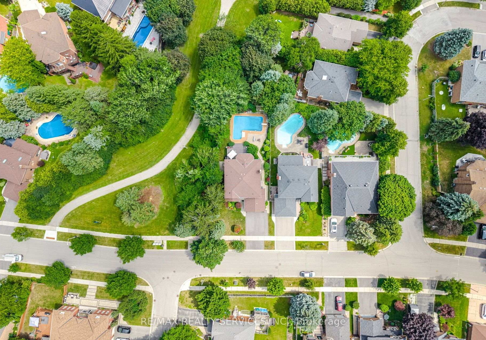 29-christie-drive-brampton-ontario-w13597976