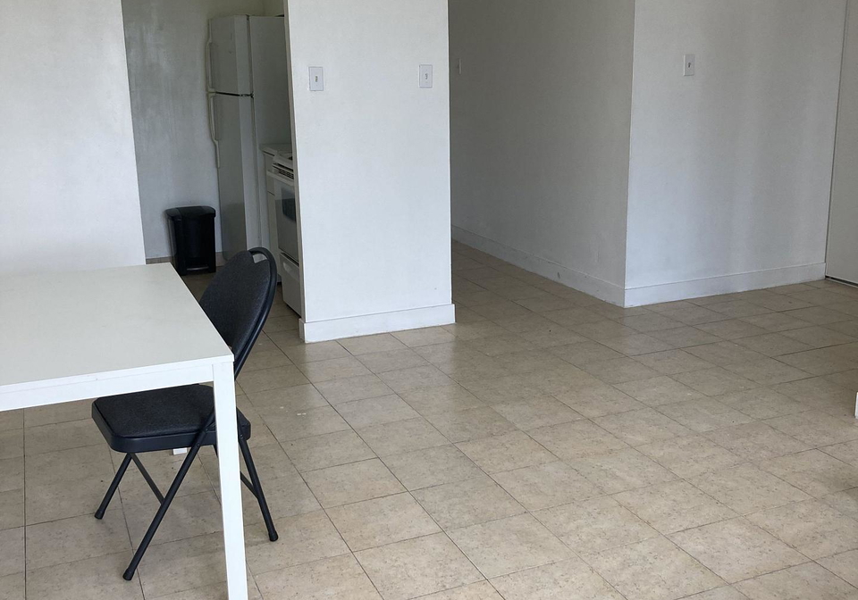 940-caledonia-road-toronto-north-york-ontario-w13598110