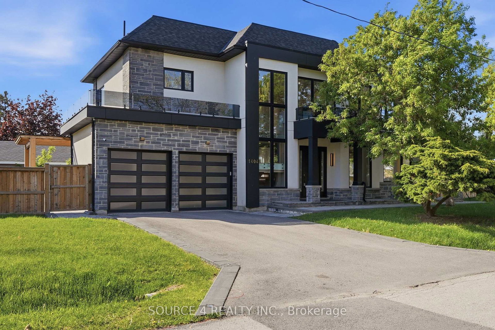 1404-wren-avenue-oakville-ontario-w13598276