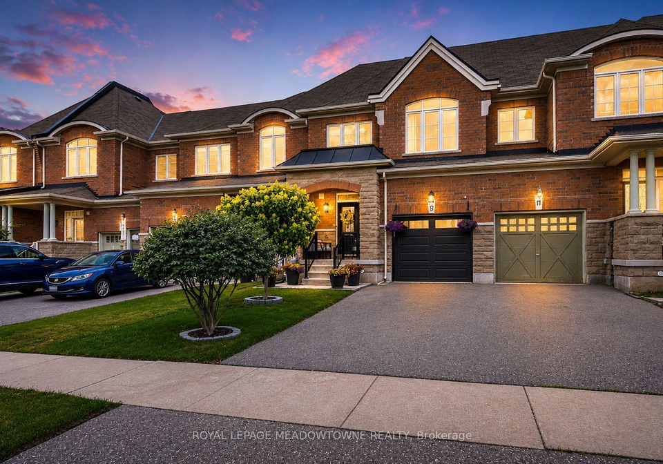 9-mclaughlin-avenue-milton-ontario-w13598468