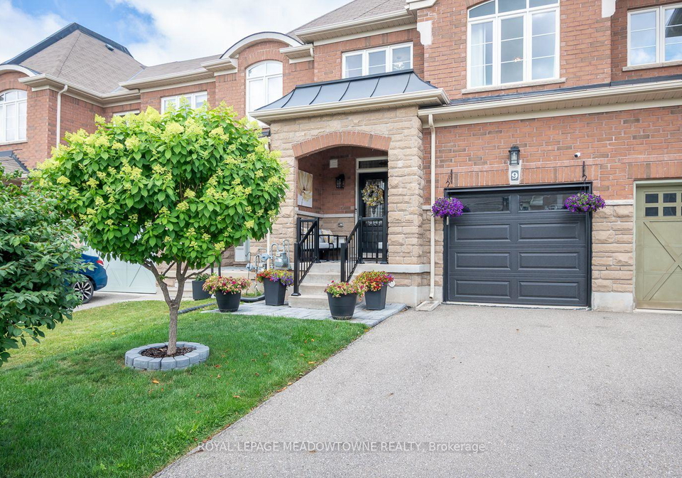 9-mclaughlin-avenue-milton-ontario-w13598468