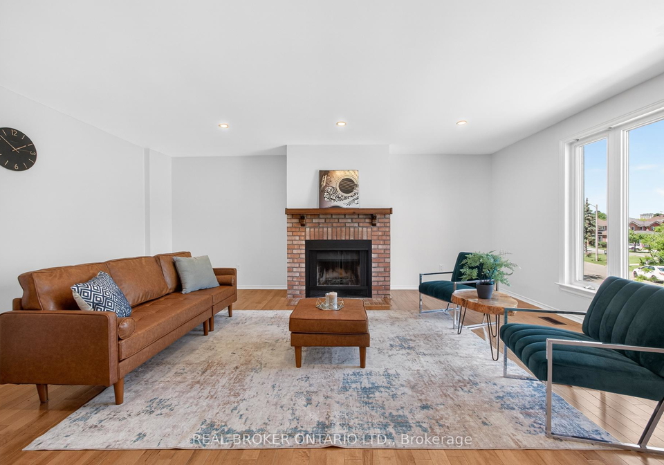 4326-waterford-crescent-mississauga-ontario-w13598492