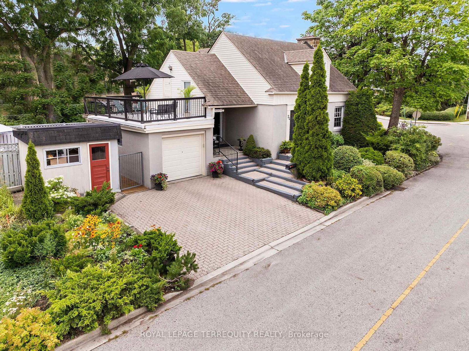 24-rectory-road-toronto-north-york-ontario-w13598514