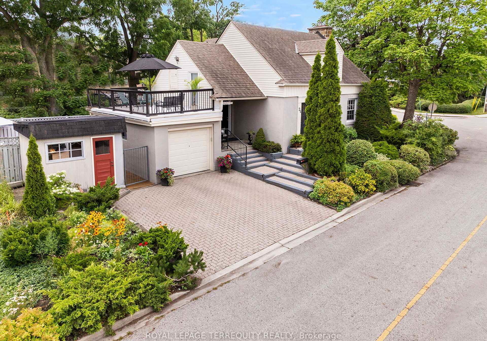 24-rectory-road-toronto-north-york-ontario-w13598514