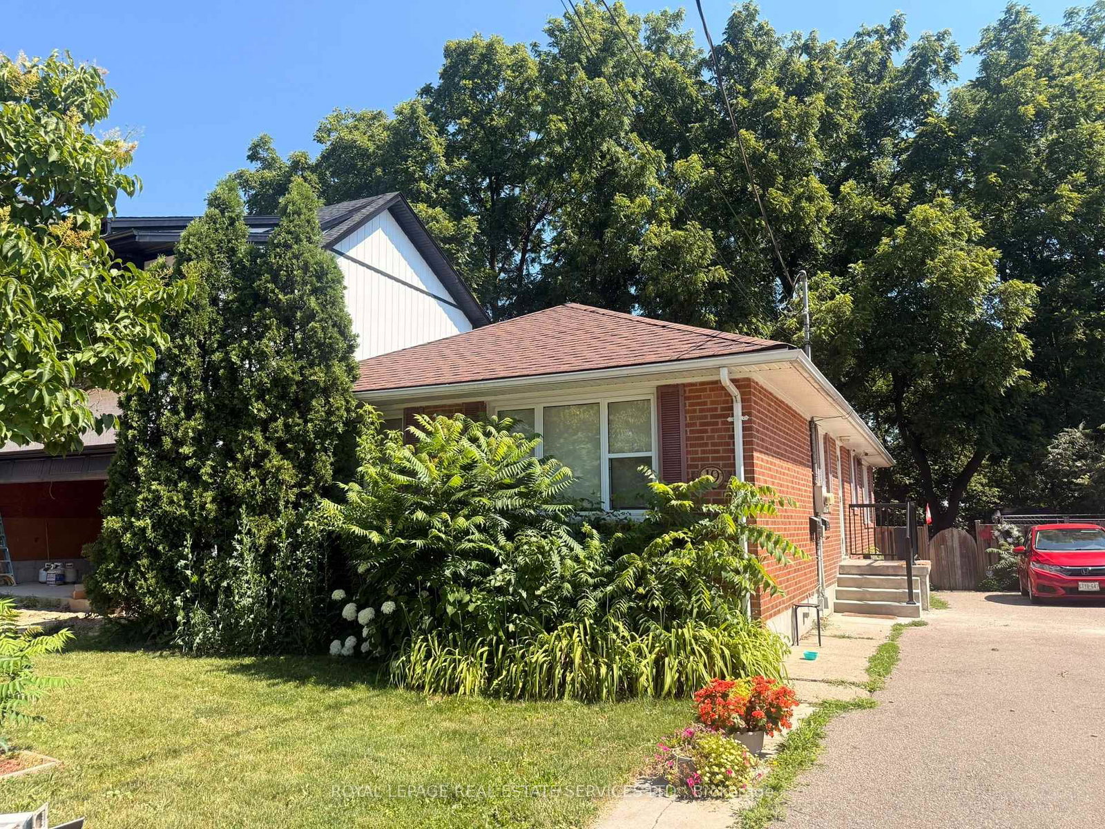 19-academy-road-halton-hills-ontario-w13598554