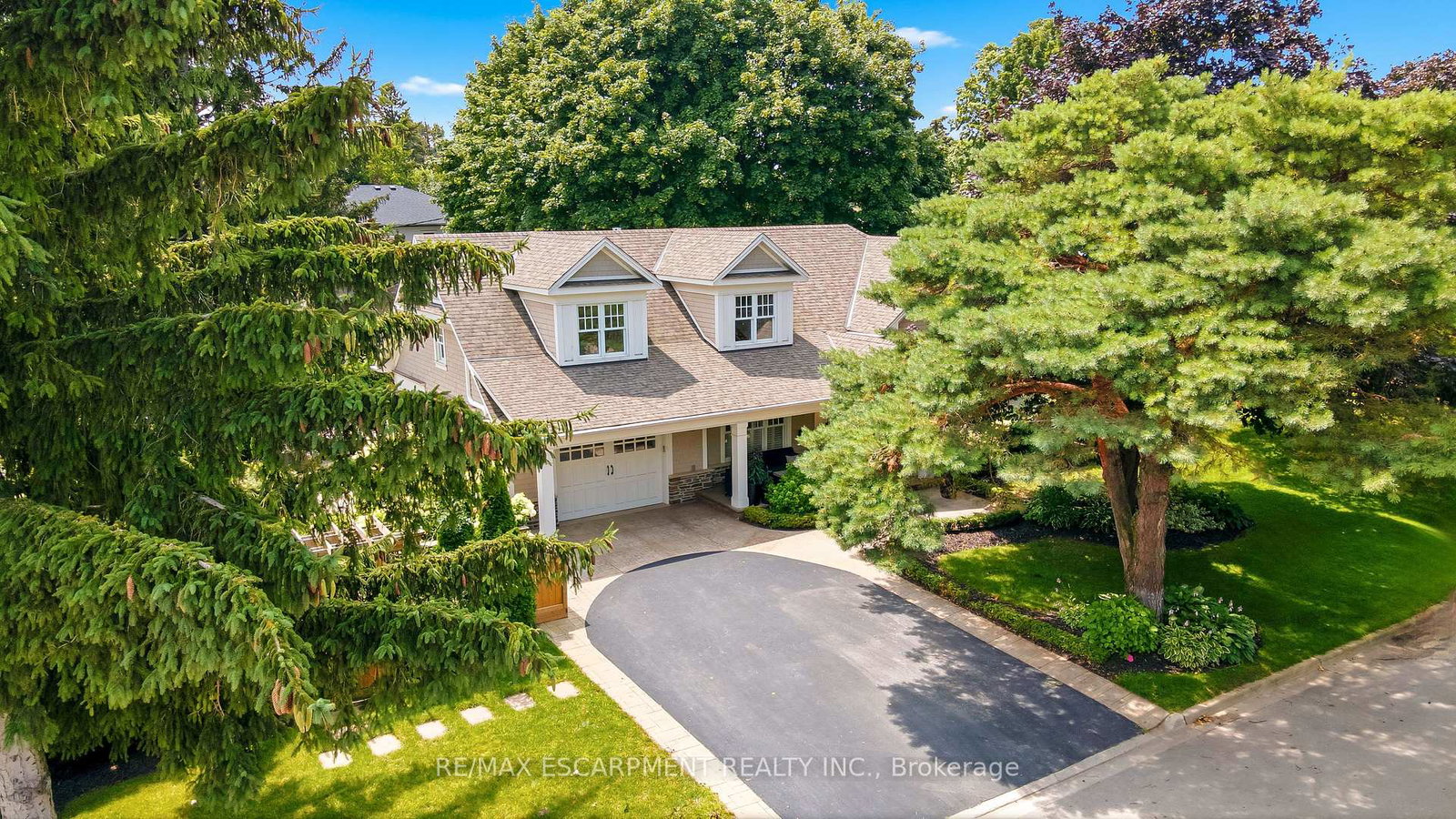 330-camelot-court-burlington-ontario-w13598654