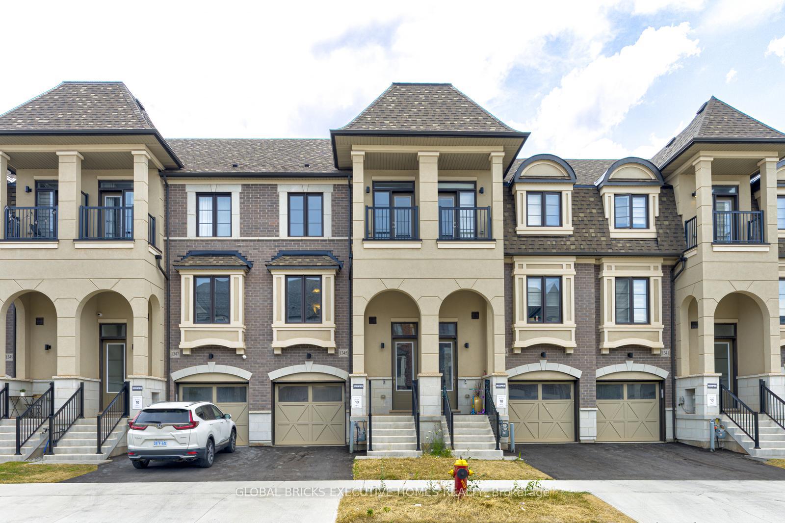 1345-kaniv-street-oakville-ontario-w13598716