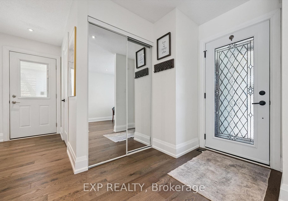 6220-kindree-circle-mississauga-ontario-w13598736