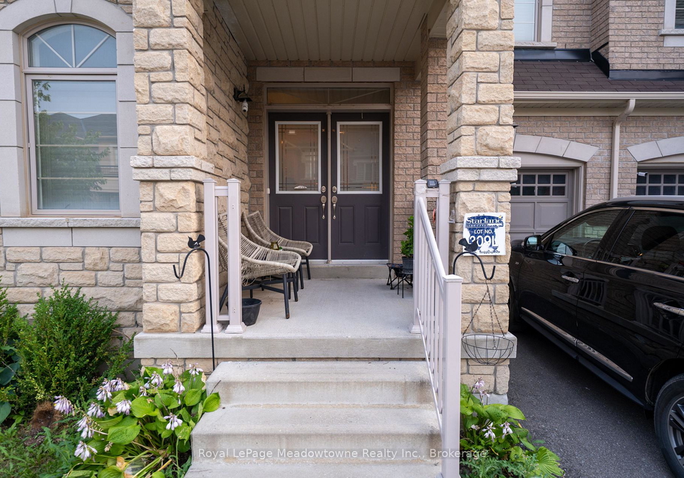 1528-chretien-street-milton-ontario-w13598818
