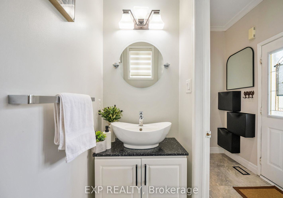 1-sedgewick-circle-brampton-ontario-w13598844