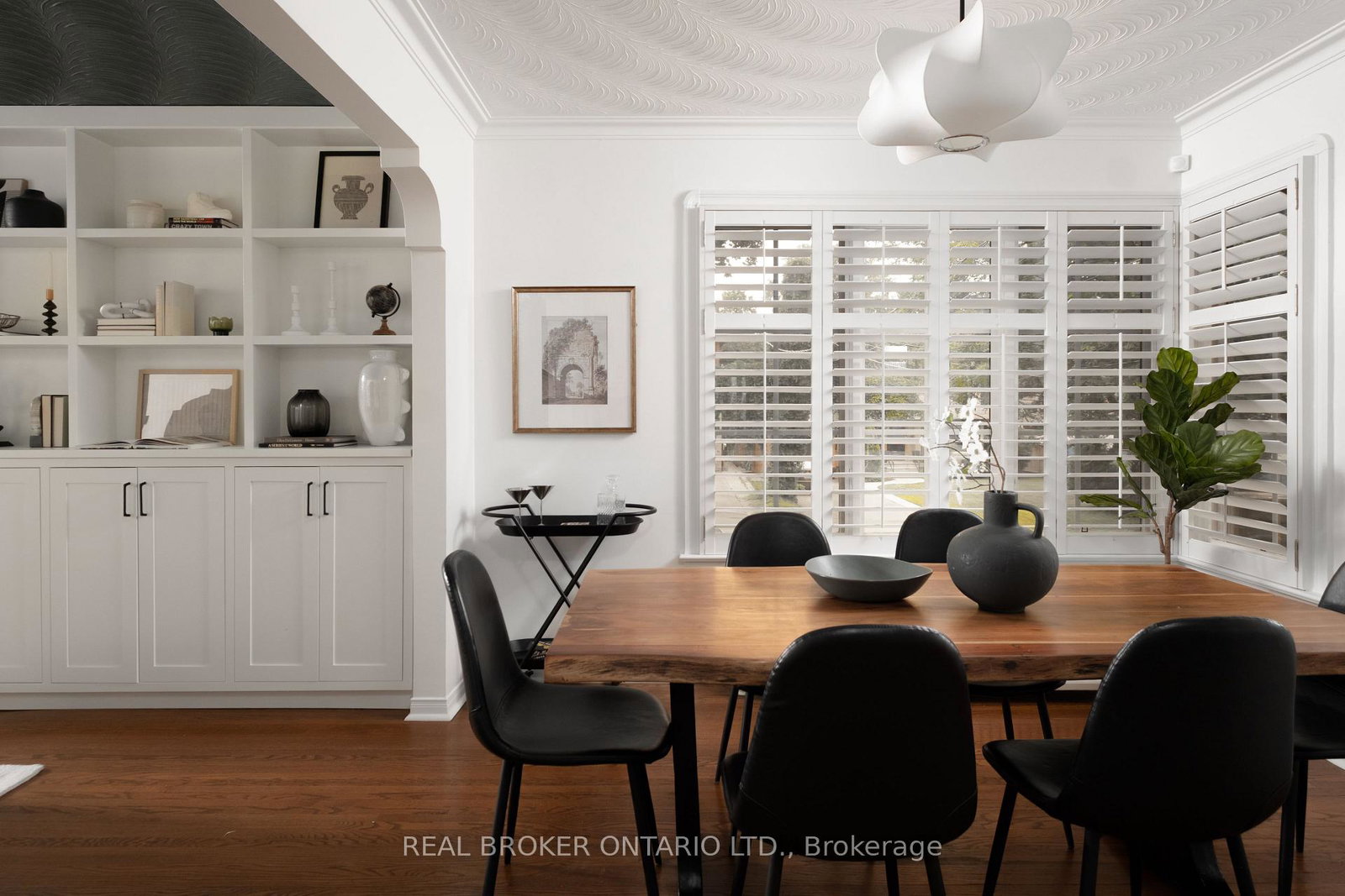 147-thompson-avenue-toronto-etobicoke-ontario-w13598946