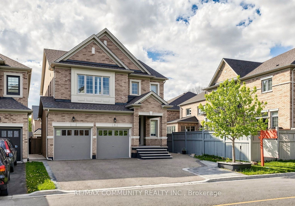 5-mugford-crescent-n-brampton-ontario-w13598980