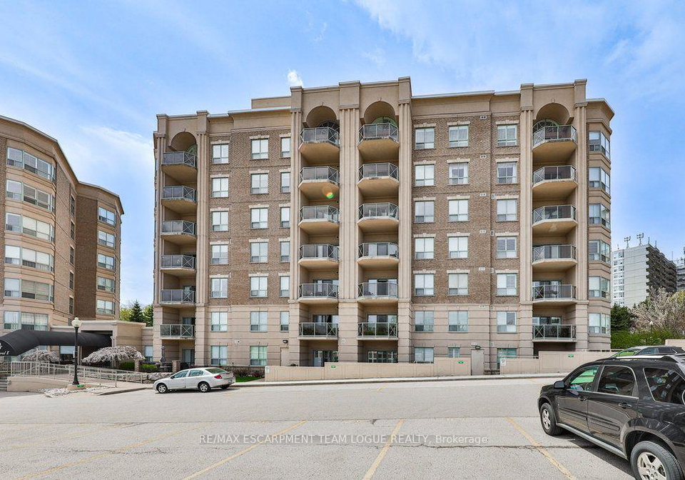 2085-amherst-heights-drive-burlington-ontario-w13598990