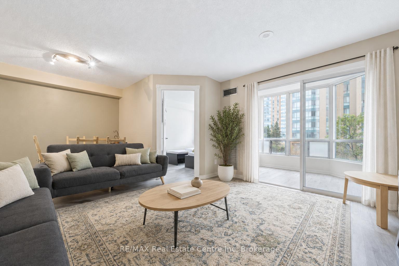 155-hillcrest-avenue-mississauga-ontario-w13599074