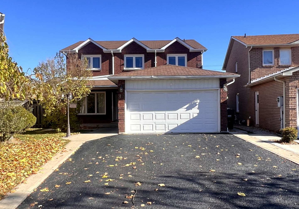42-toba-crescent-brampton-ontario-w13599256