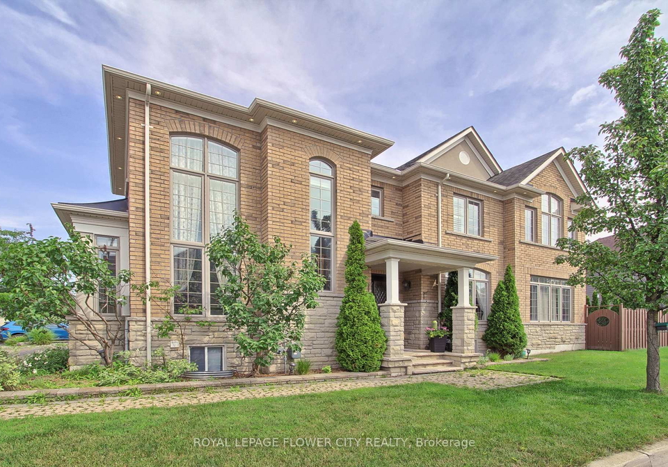 124-playfair-terrace-milton-ontario-w13599266