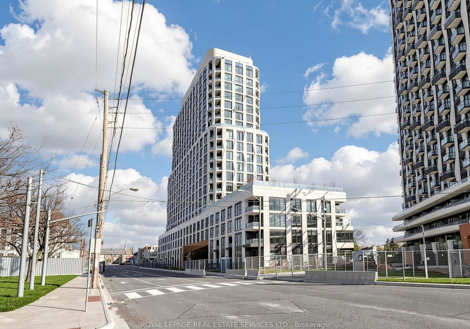 25-cordova-avenue-toronto-etobicoke-ontario-w13599374