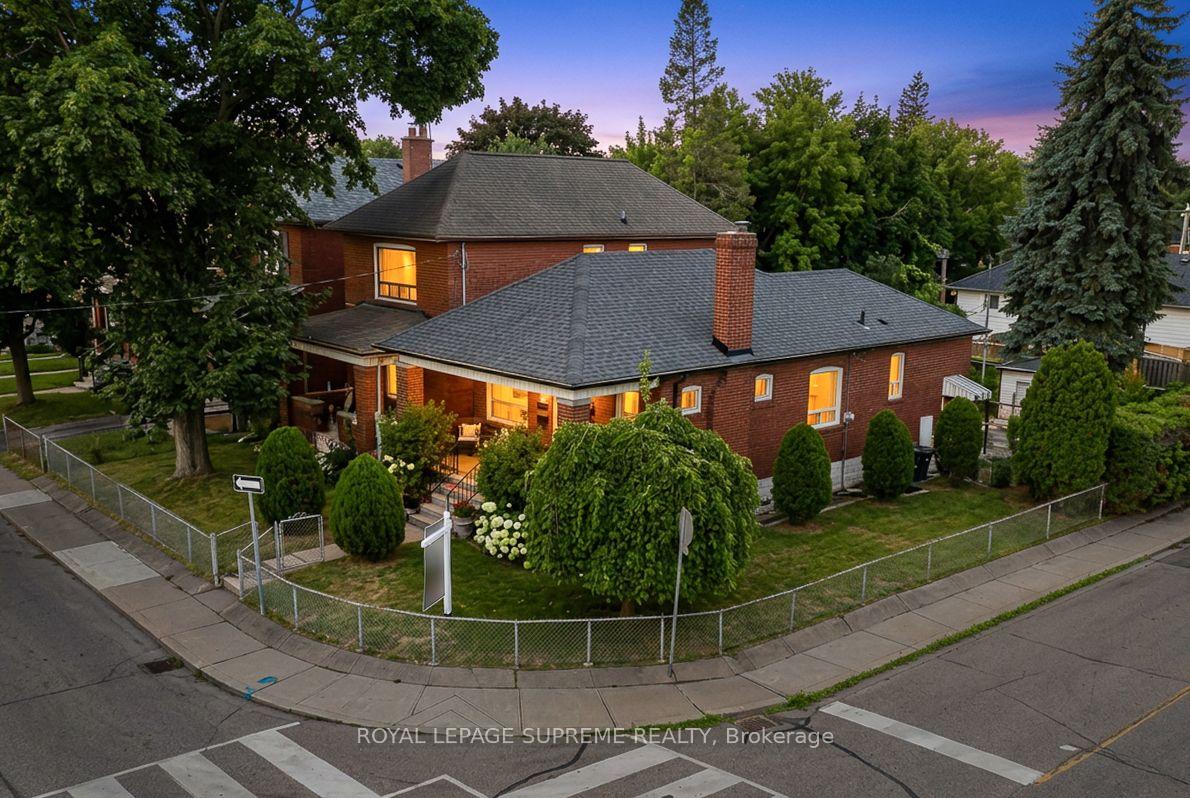 50-brookside-avenue-toronto-toronto-ontario-w13599380