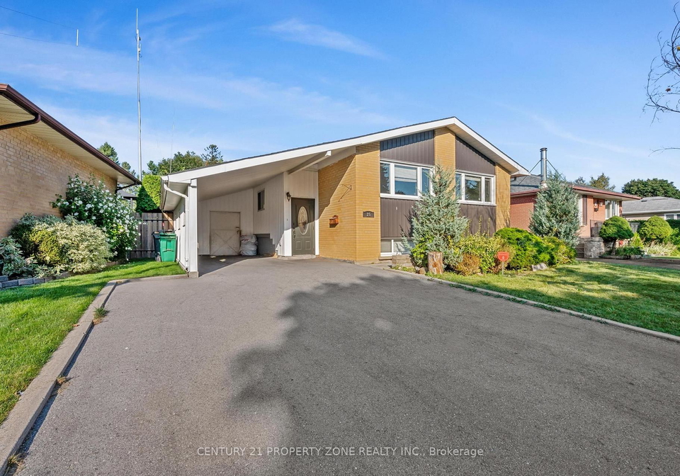 25-chatsworth-drive-e-brampton-ontario-w13599442