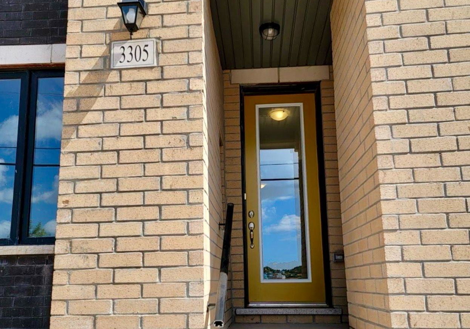 3305-sixth-line-oakville-ontario-w13599692
