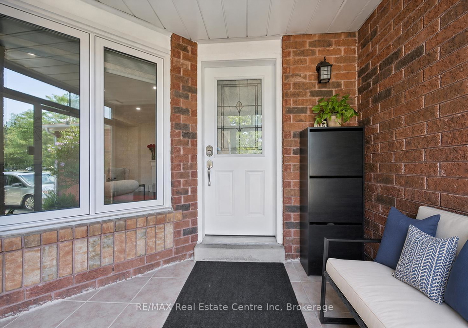 6972-dunnview-court-mississauga-ontario-w13599710