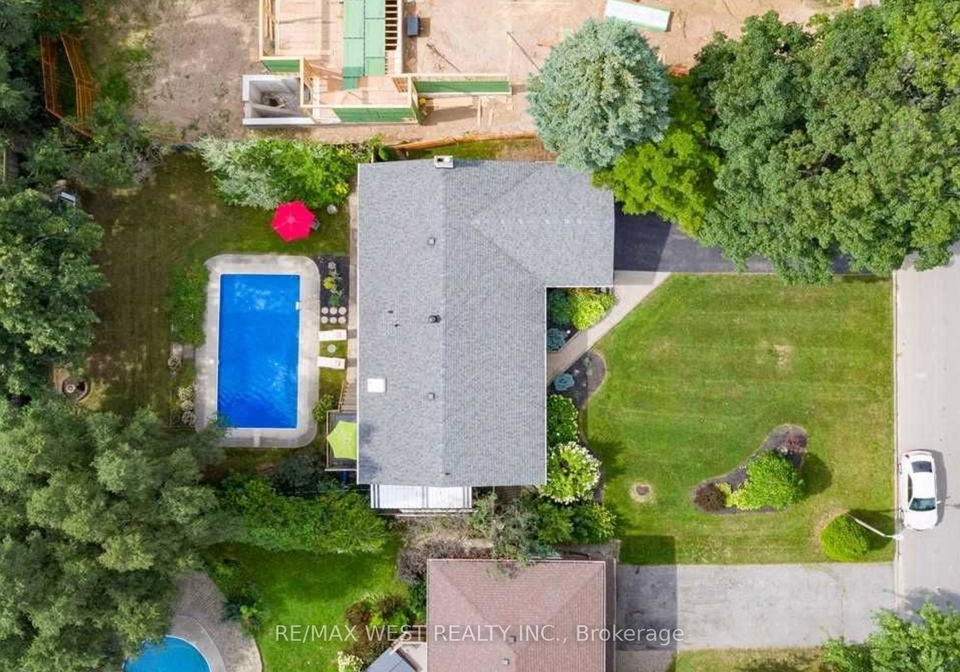 1566-venetia-drive-oakville-ontario-w13599772