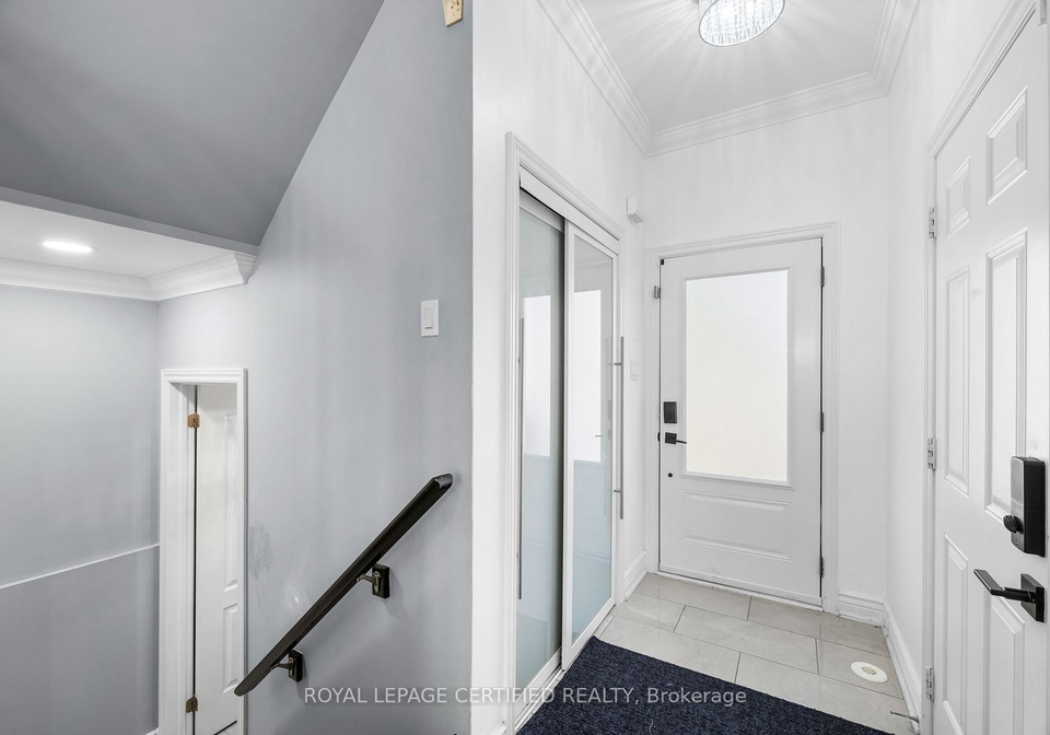 938-burrows-gate-milton-ontario-w13600278