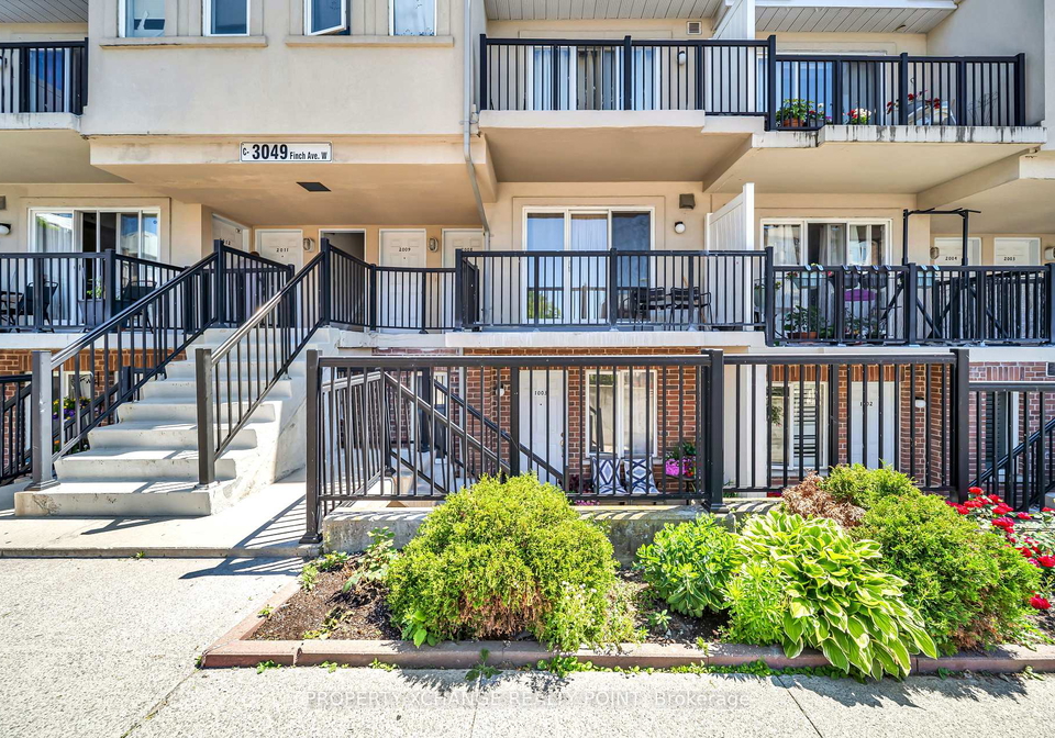 3049-finch-avenue-w-toronto-york-ontario-w13600316