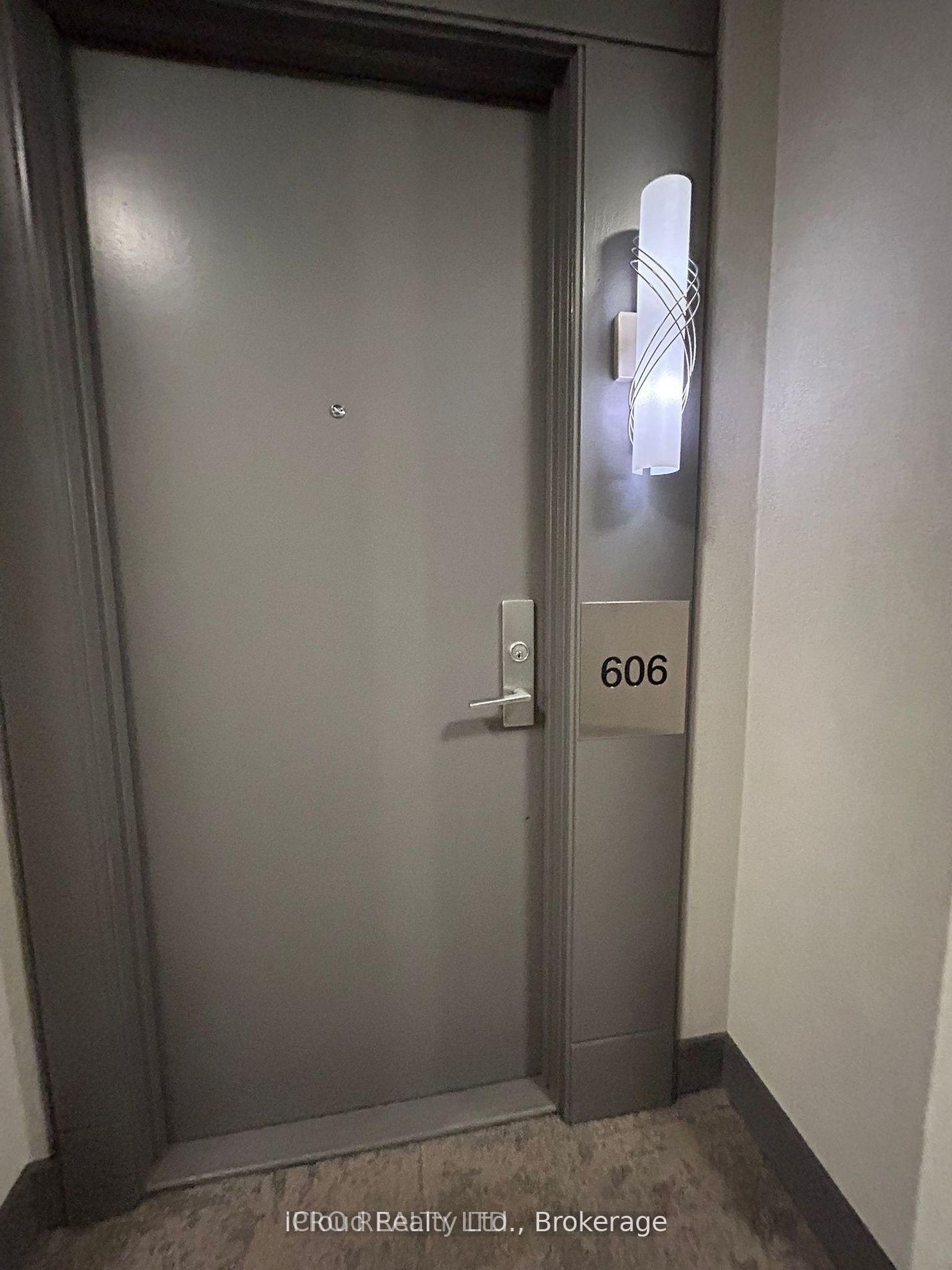 90-absolute-avenue-mississauga-ontario-w13600682