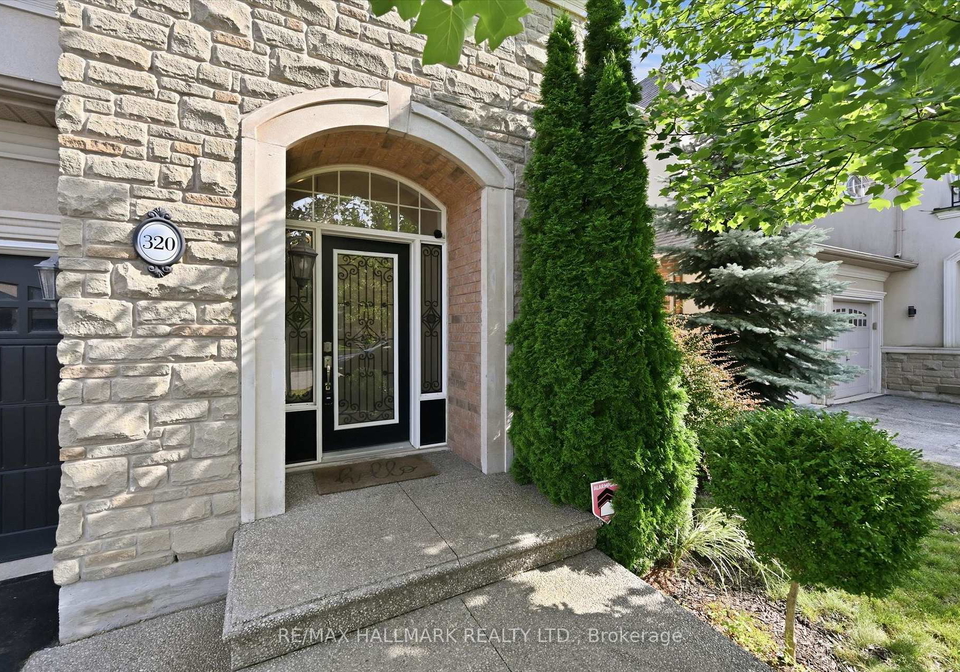320-turning-leaf-road-oakville-ontario-w13600928