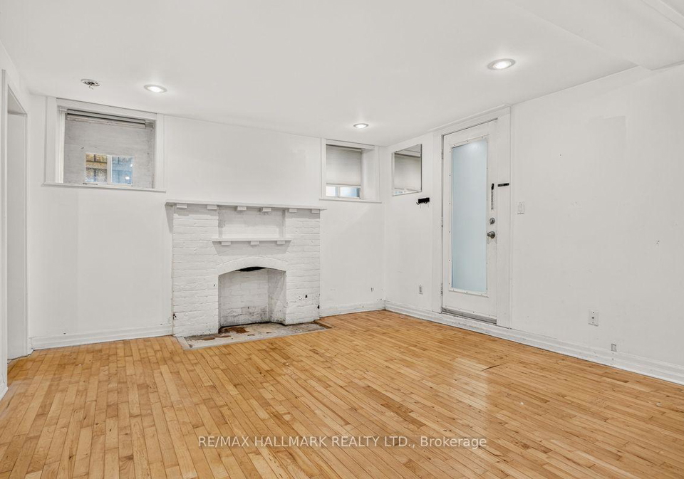 483-parkside-drive-toronto-toronto-ontario-w13601064