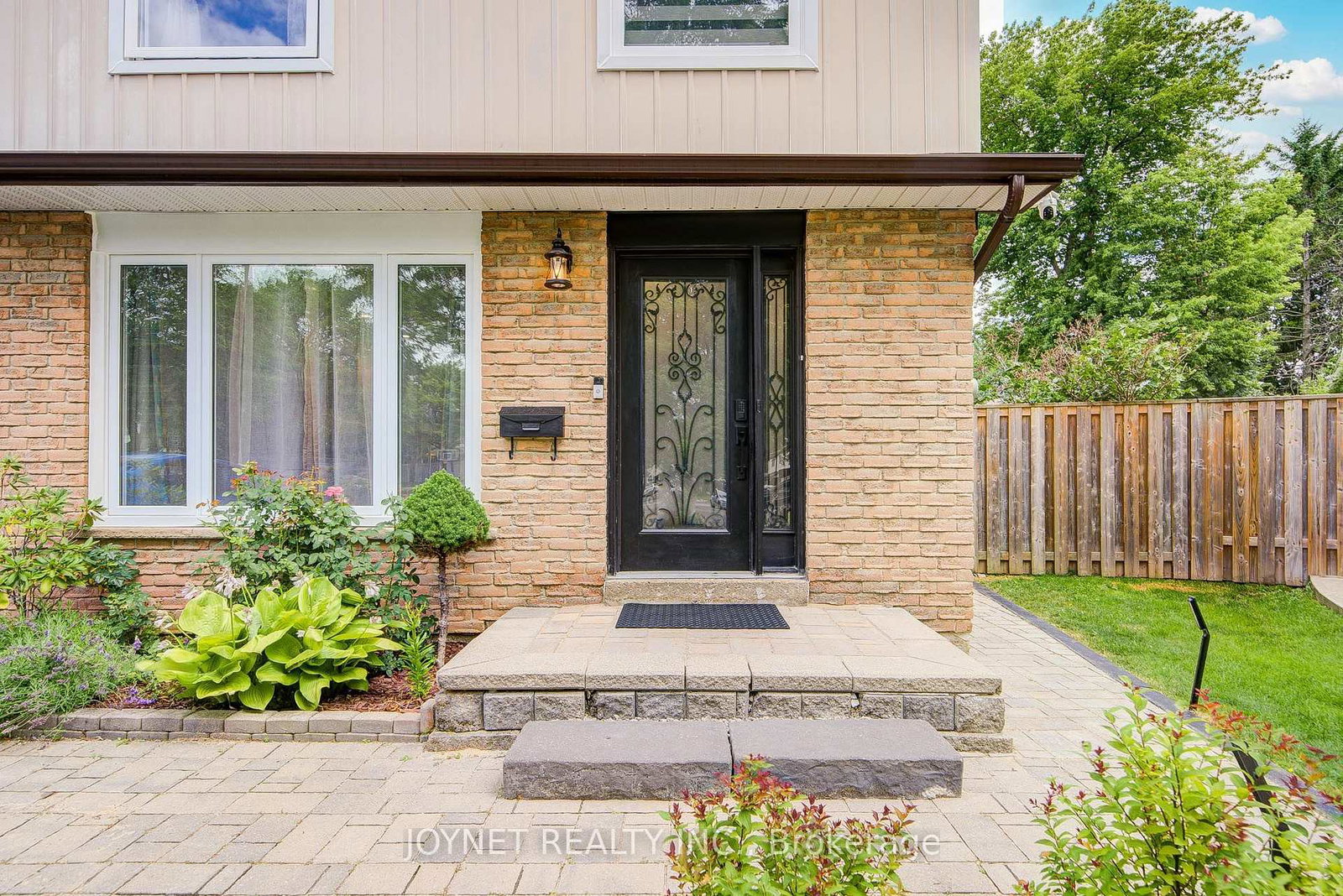 3027-glace-bay-road-mississauga-ontario-w13601242