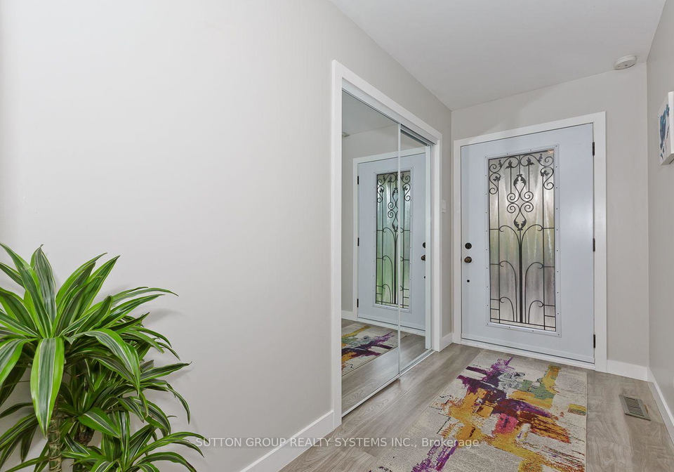 3174-taviton-court-mississauga-ontario-w13601412