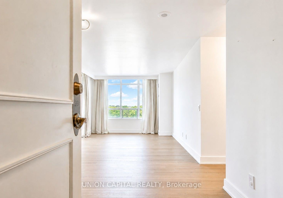 710-humberwood-boulevard-toronto-etobicoke-ontario-w13601498