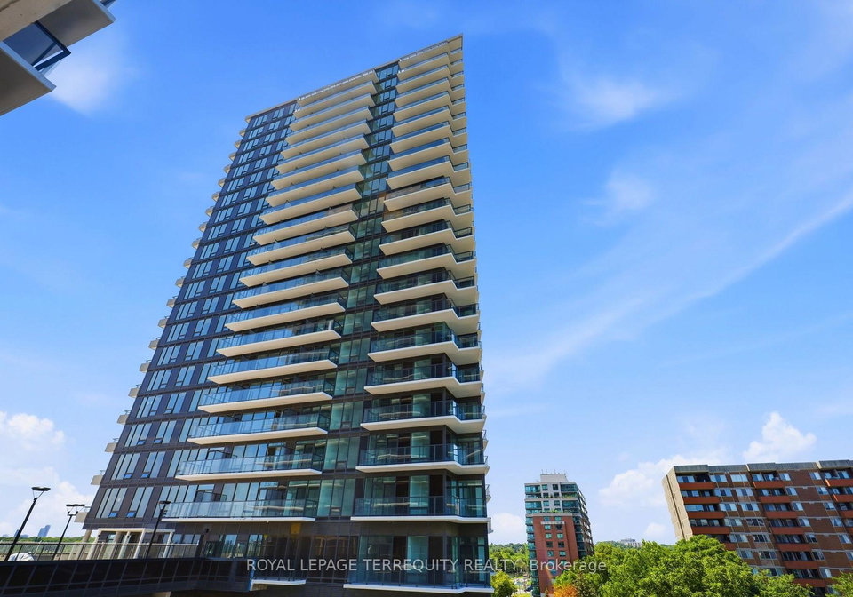4010-eglinton-avenue-w-toronto-etobicoke-ontario-w13601504