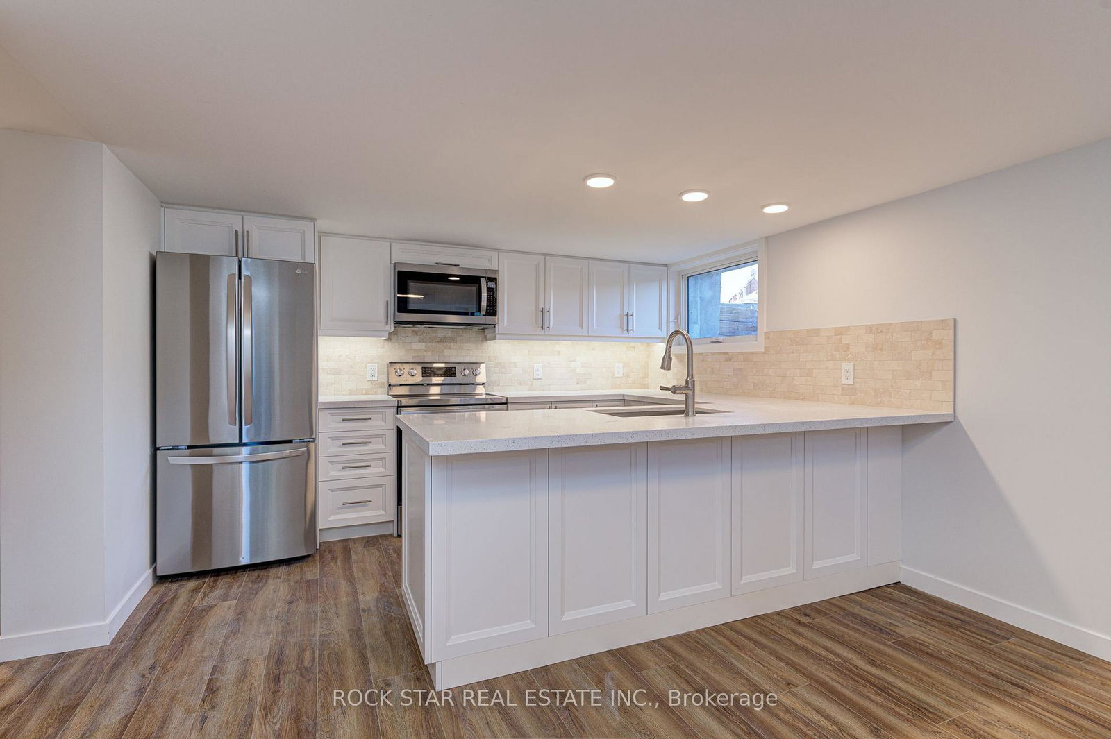 402-jane-street-toronto-toronto-ontario-w13601514