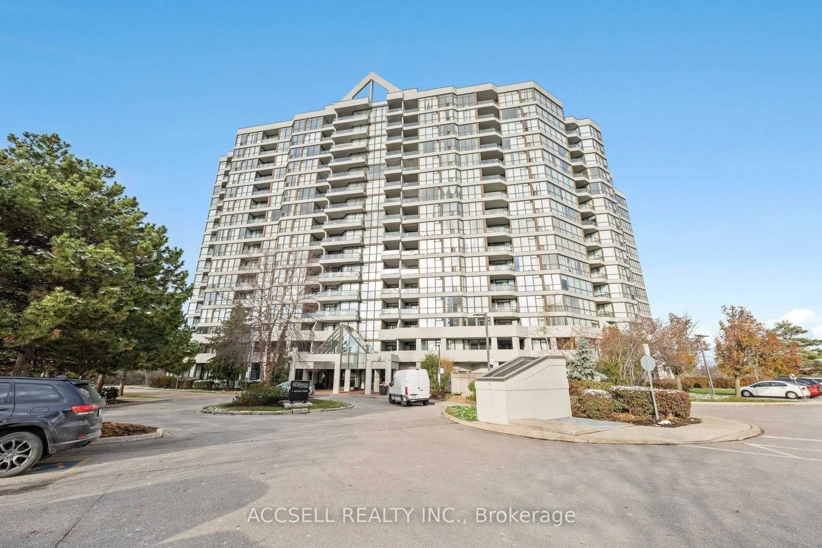 1-rowntree-road-toronto-etobicoke-ontario-w13601744