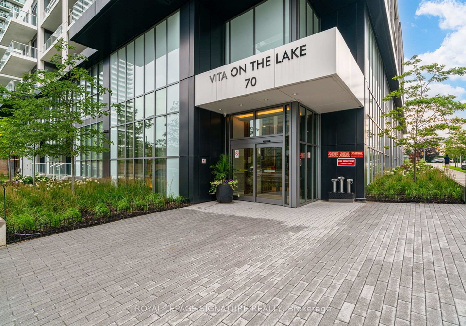 70-annie-craig-drive-toronto-etobicoke-ontario-w13601994