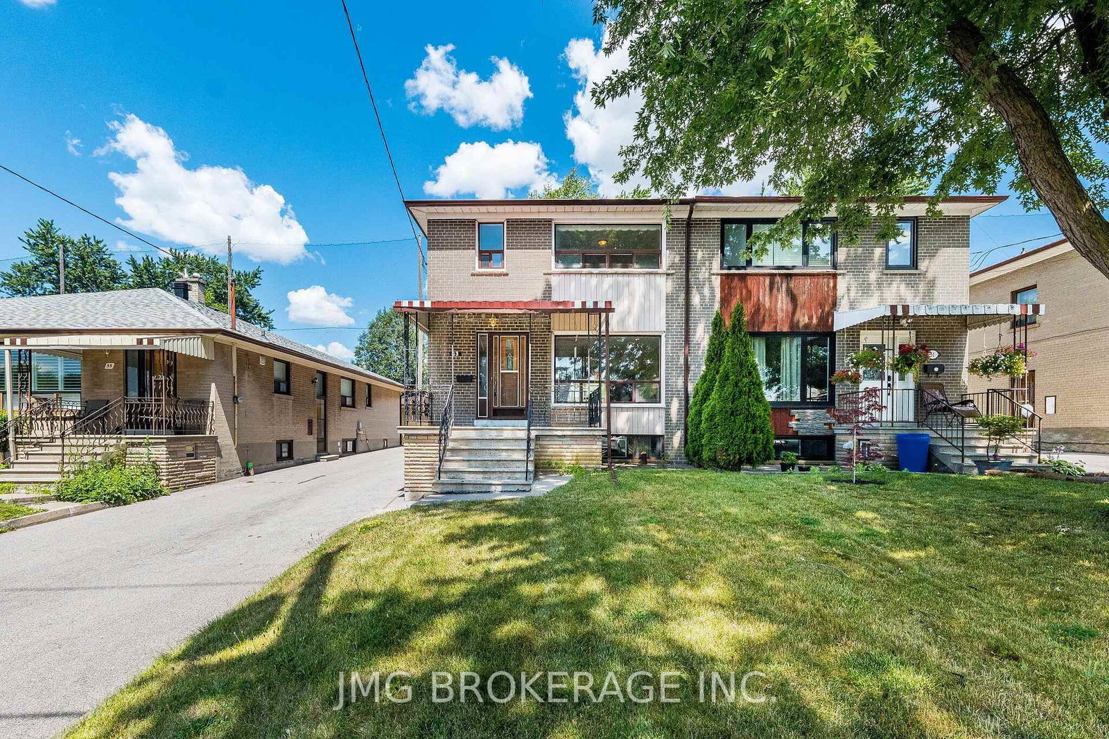 53-foxrun-avenue-toronto-york-ontario-w13602036