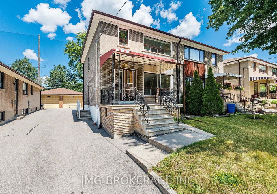 53-foxrun-avenue-toronto-york-ontario-w13602036