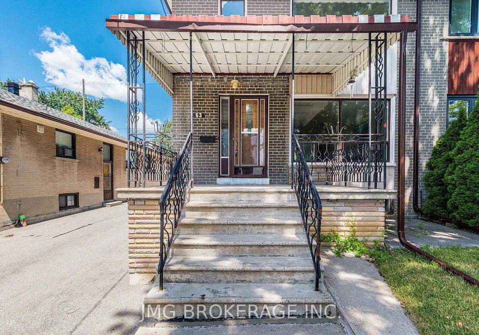 53-foxrun-avenue-toronto-york-ontario-w13602036