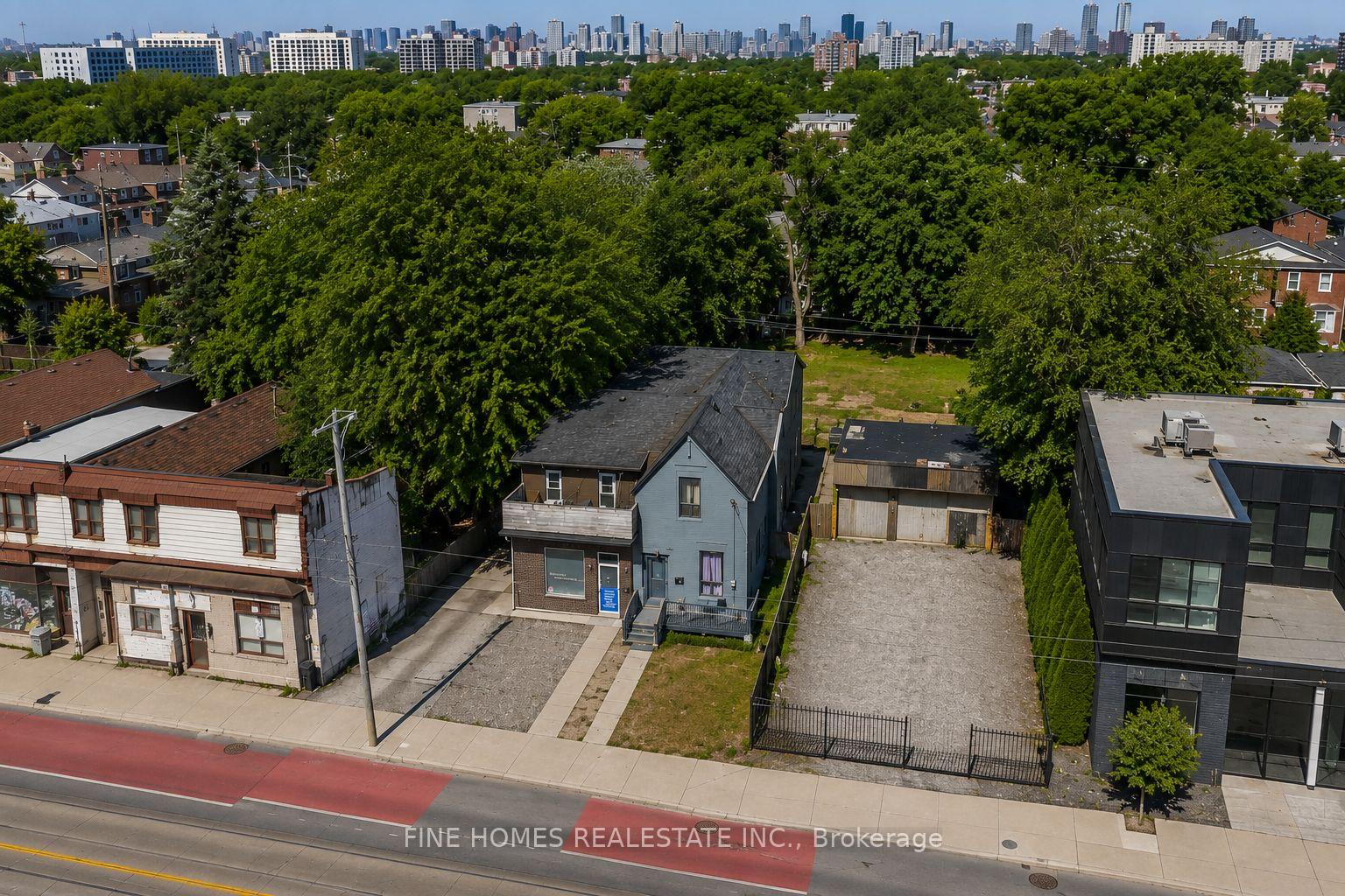 318-dufferin-street-toronto-toronto-ontario-w13602156