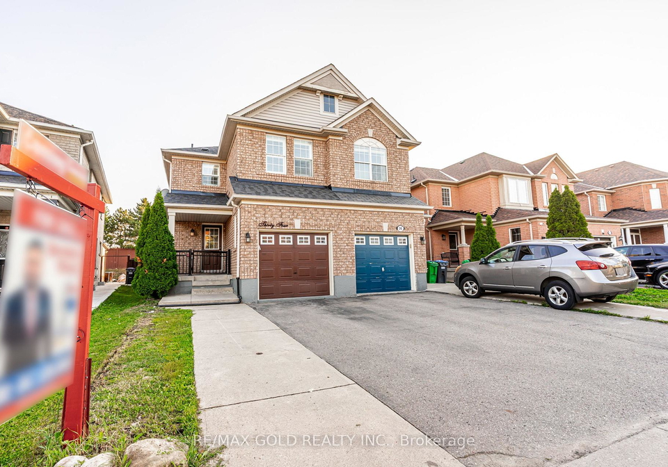 34-jingle-crescent-brampton-ontario-w13602210