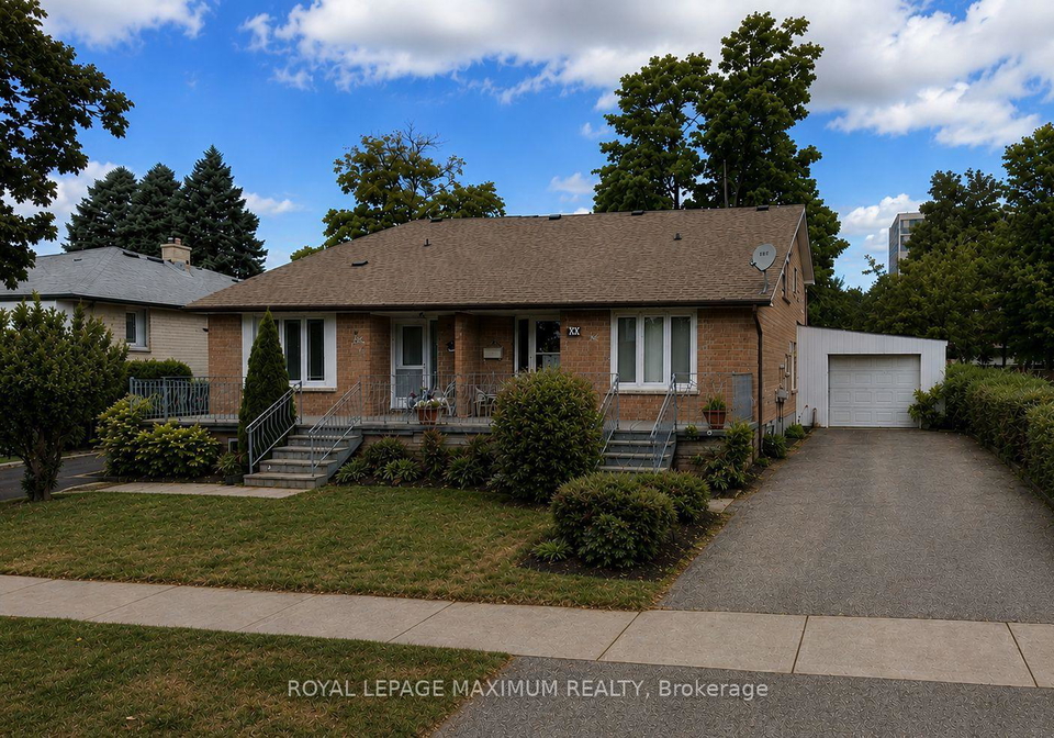 40-broadoaks-drive-toronto-york-ontario-w13602252