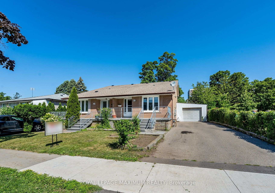 40-broadoaks-drive-toronto-york-ontario-w13602252