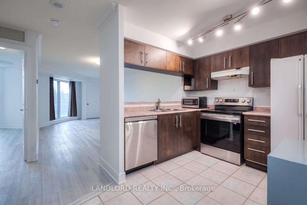 190-manitoba-street-toronto-etobicoke-ontario-w13602356