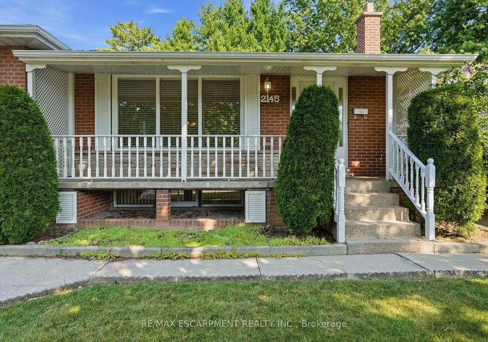 2145-sunnyvale-drive-oakville-ontario-w13602522