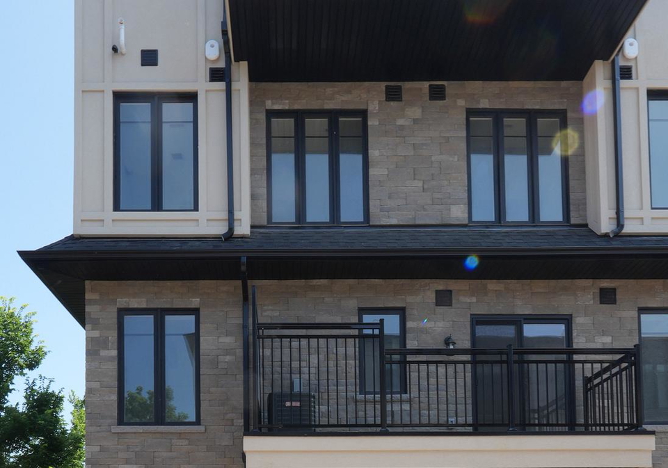 734-front-royal-street-mississauga-ontario-w13602526